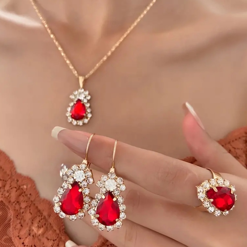 NEW Vintage Style Water Drop Ruby Gold 14k Set of Necklace Ring & Earrings